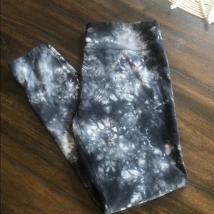 Wild Fable Black and Gray Leggings Artistic Tie-Dye